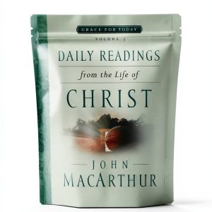Christian Quotations by Moody Publishers, 382 pages, 1st Edition-0